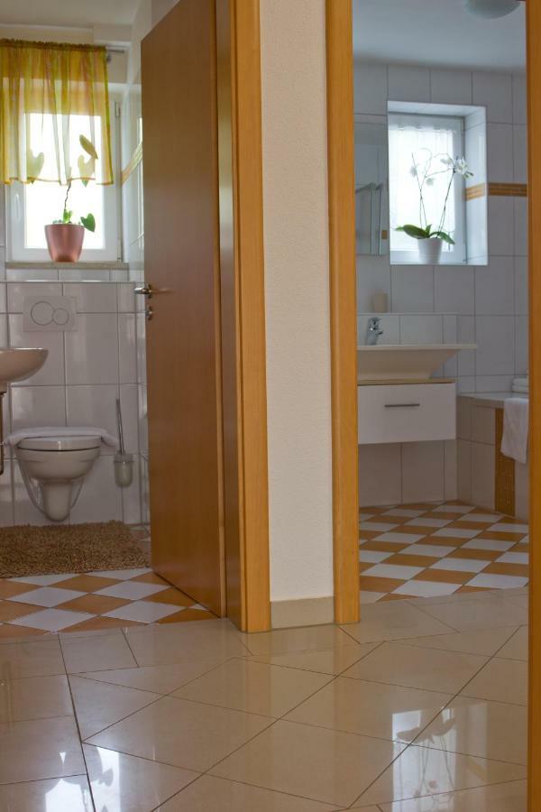 Ferienhaus Giulia In Guenzburg Ideal Fuer 2 Familien 외부 사진